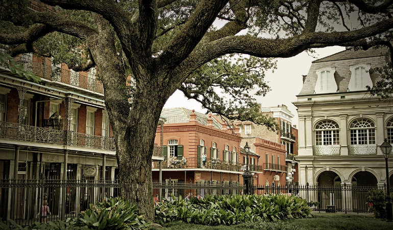 New Orleans, LA