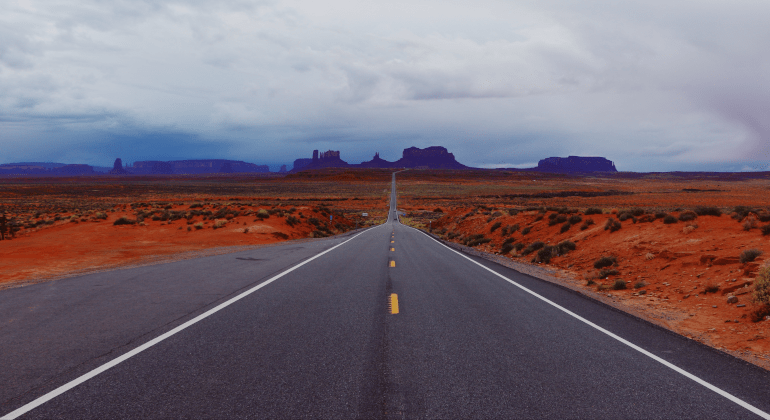 America's longest bus rides: Mounument Valley